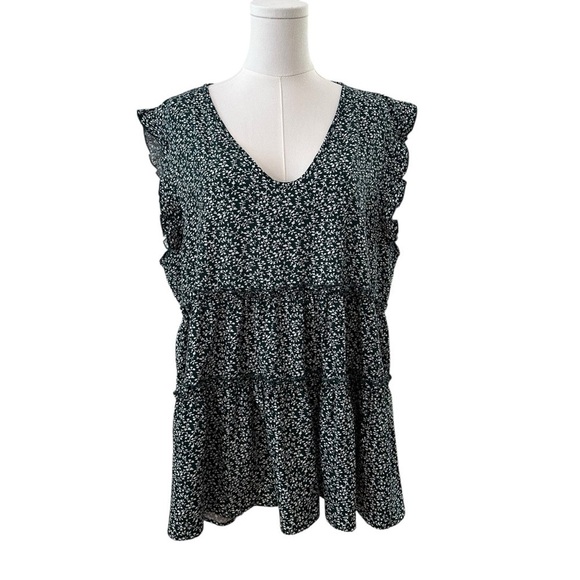 Source Unknown Tops - Women's 2X Green Floral Cap Sleeve Tiered PLUS Curvy Casual Relaxed Soft Blouse